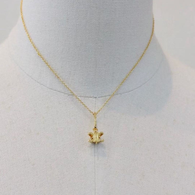 Ce1i*e necklaces